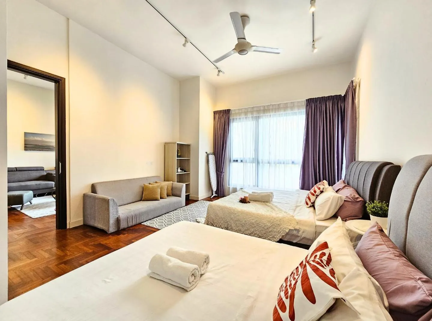 The Mews Luxurious Condo With Bathtub 800M To Klcc By Cloud Host Kuala Lumpur