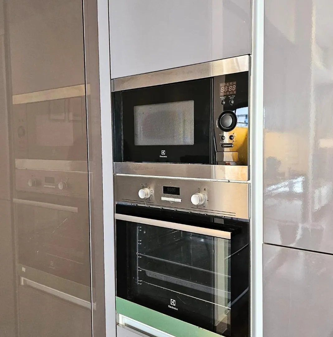 The Mews Luxurious Condo With Bathtub 800M To Klcc By Cloud Host Kuala Lumpur Lägenhet