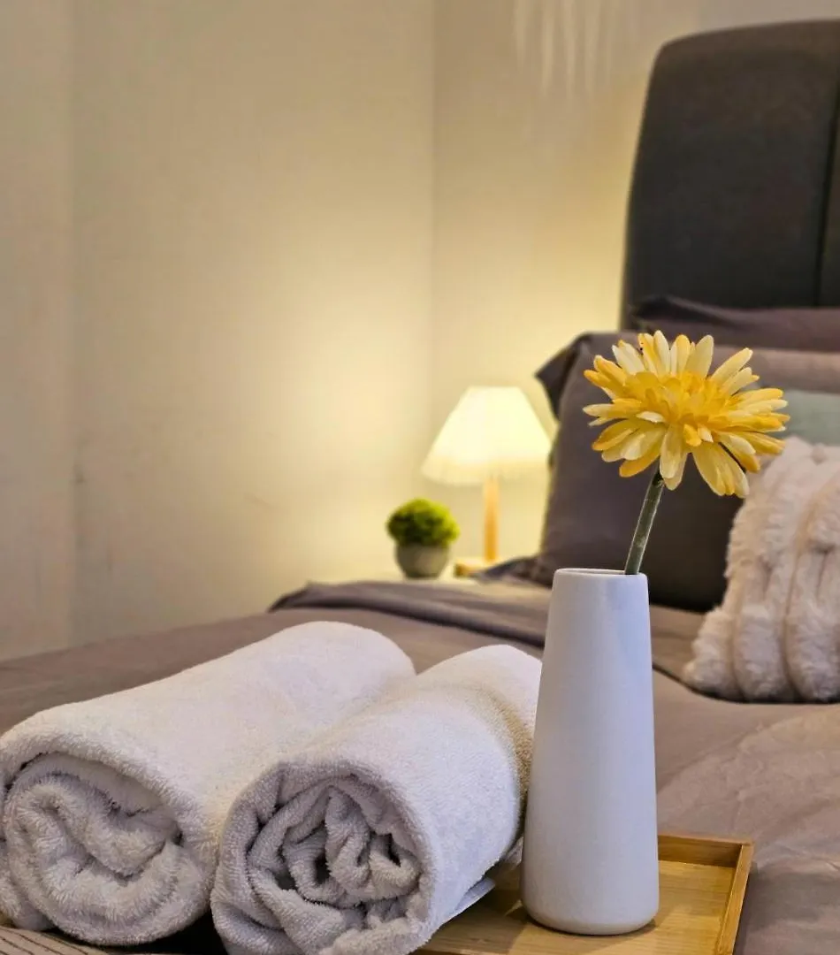 The Mews Luxurious Condo With Bathtub 800M To Klcc By Cloud Host Kuala Lumpur 0*,
